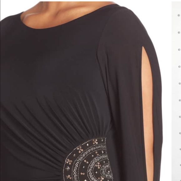 Black evening gown - Picture 2 of 8